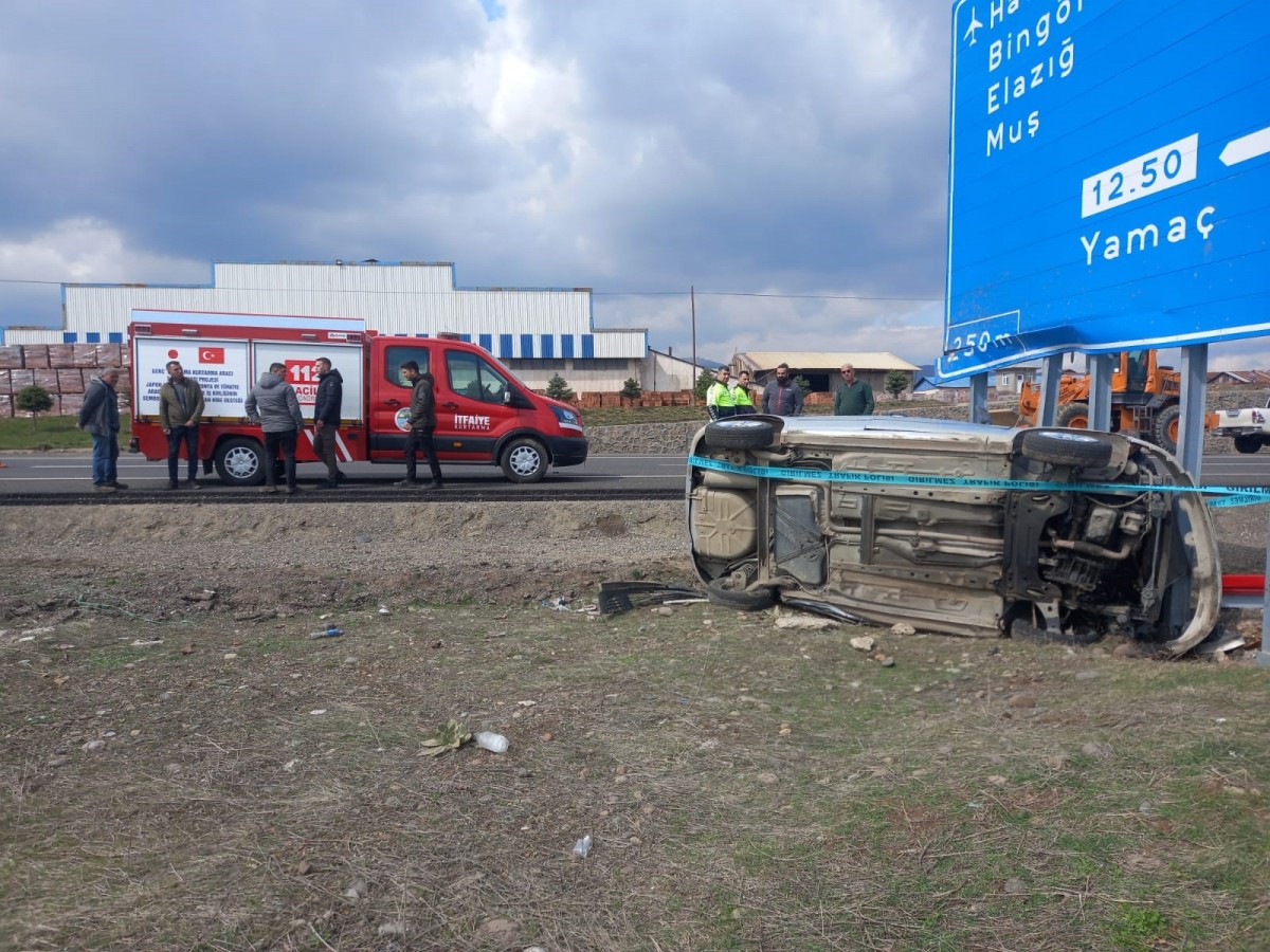 Bingöl’de Araç Takla Attı: 1 Yaralı
